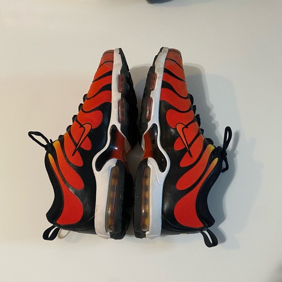 Nike AirMax Plus TN Ultra Tiger (11.5) - Picture 5 of 8
